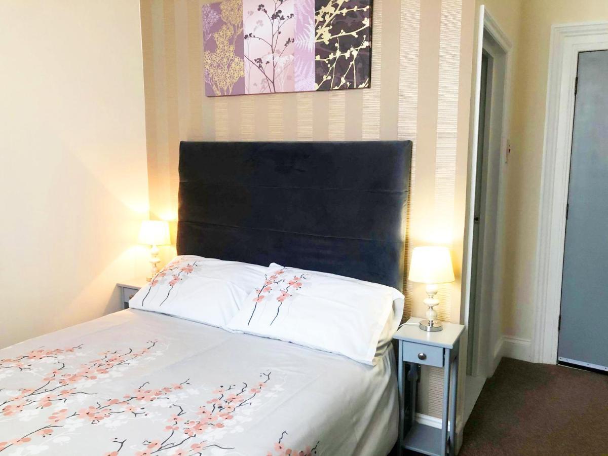 Esk Vale Guest House ポーツマス エクステリア 写真